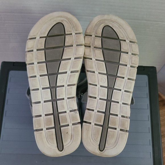 Lot of 2 - UMi Whitny Sandals & Havaianas FlipFlop - Picture 7 of 12